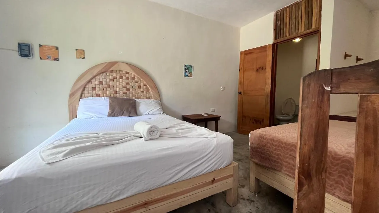 Karen'S Hotel טולום