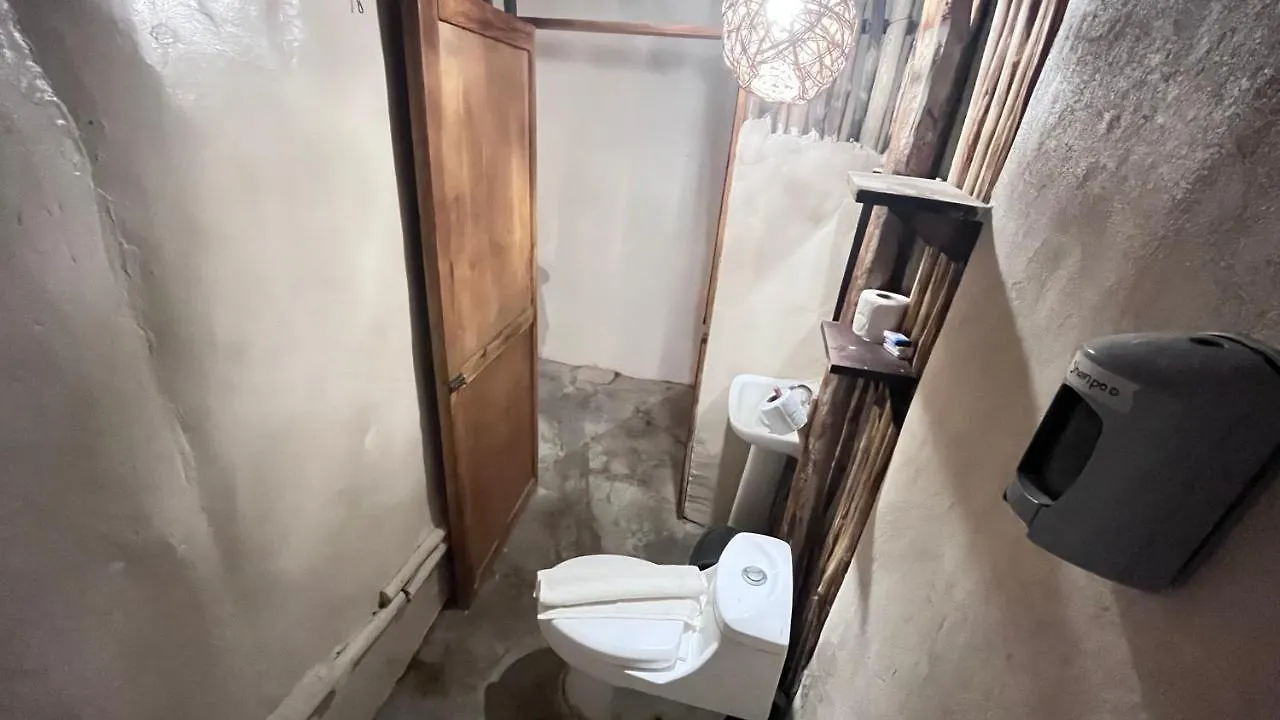 Karen'S Hotel טולום
